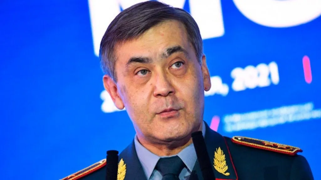 Глава Минобороны Казахстана объявил о готовности уйти в отставку после взрывов на военном складе