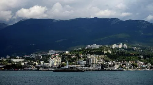 В Крыму туристам бесплатно продлили проживание в отелях