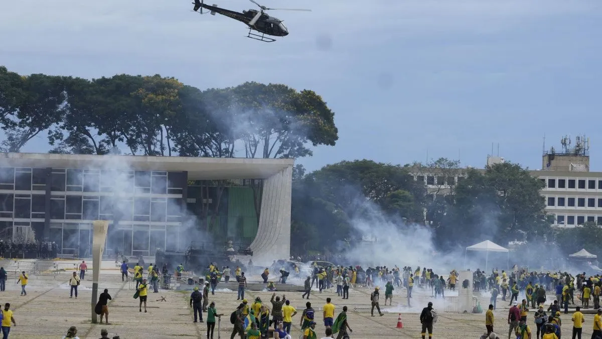 В Бразилии объявили режим чрезвычайной ситуации
