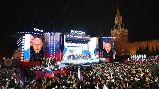 «Супербольшинство», переизбравшее Путина: кто эти люди?