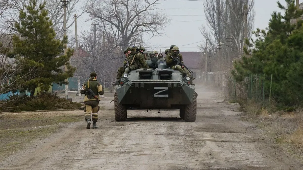 Российские военные на Украине ведут наступление широким фронтом