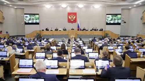 Депутатов Госдумы и сенаторов предложили оставить без брони от мобилизации