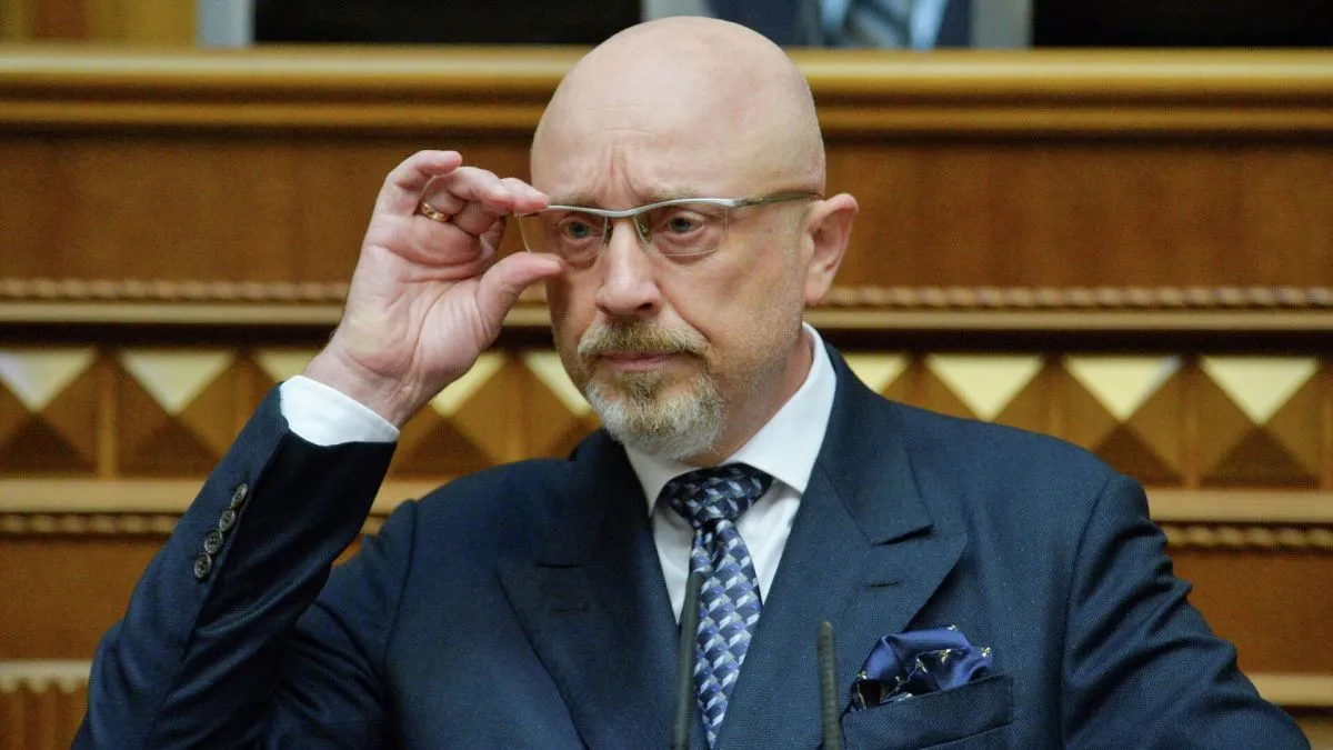 Министр обороны Украины чуть не попал в плен к российским военным