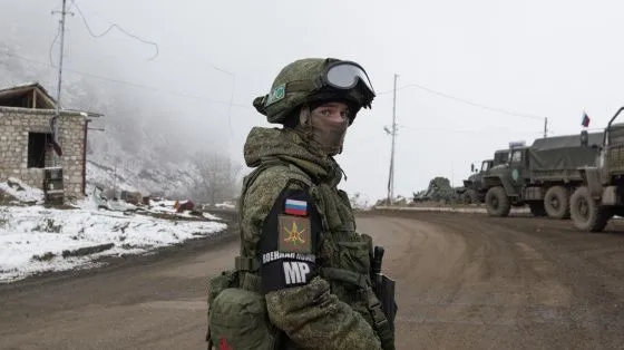 Россия начала выводить войска из Нагорного Карабаха