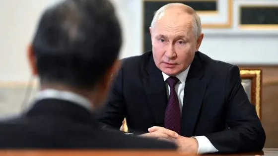 Путин: мы с Китаем выступаем с единых позиций формирования многополярного мира