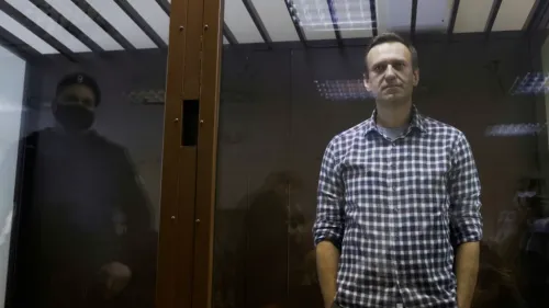 Навальному могут назначить принудительное кормление