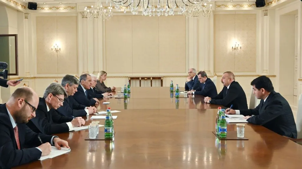 Алиев высказал претензии к Армении на встрече с Лавровым