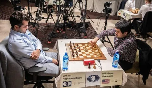 Непомнящий проиграл американцу в финале по шахматам Фишера