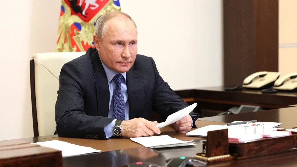 Путин присвоил Рыбинску звание «Город трудовой доблести»