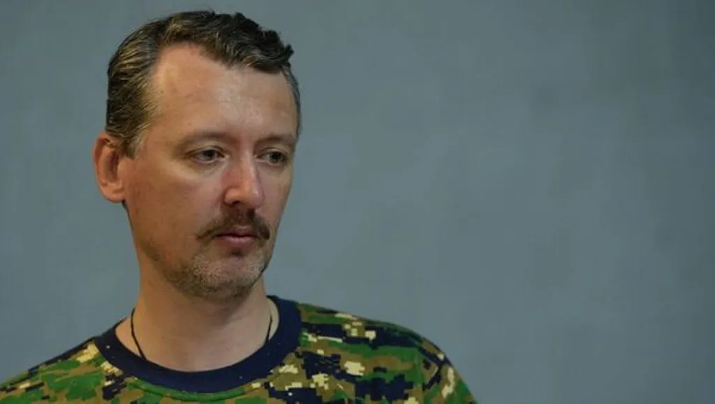 Стрелков же не расскажет: Безлер поведал о мародерстве подчиненных экс-министра обороны ДНР