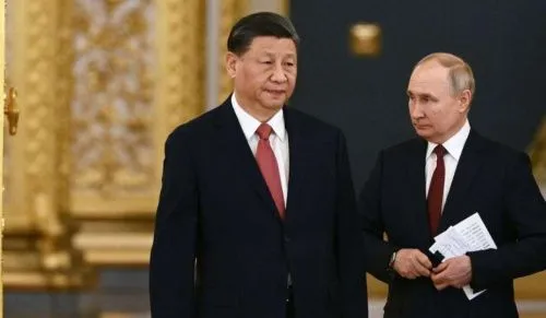 Путин: взаимодействие РФ и КНР не направлено на создание военного союза