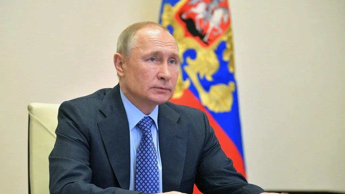 Опрос показал, сколько процентов россиян доверяют Путину