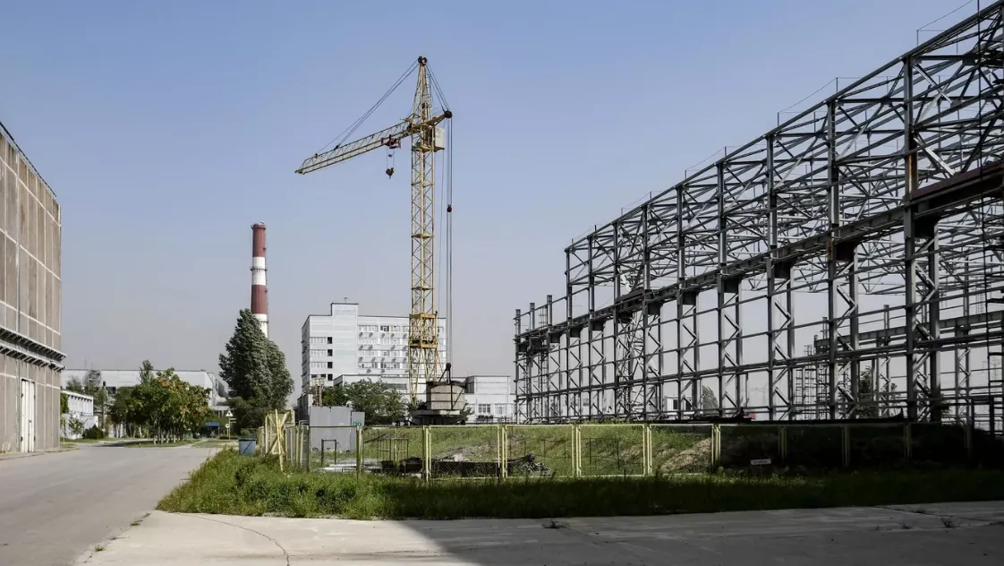 Два энергоблока Запорожской АЭС отключились от сети после удара ВСУ