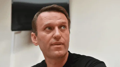 Навальный заговорил после комы и вспомнил детали происходившего: Der Spiegel