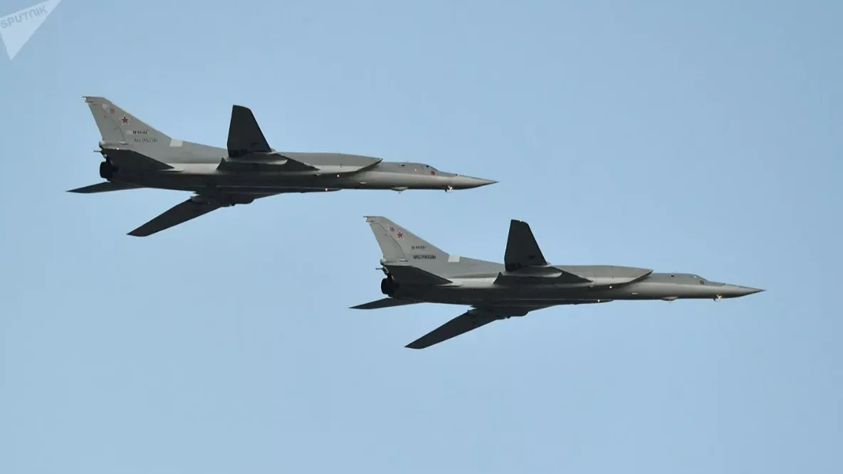 Чем заняты российские бомбардировщики Ту-22М3 в небе Белоруссии?