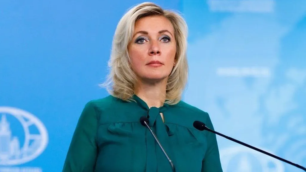 Захарова ответила премьеру Молдавии на запрет Георгиевских ленточек 9 мая