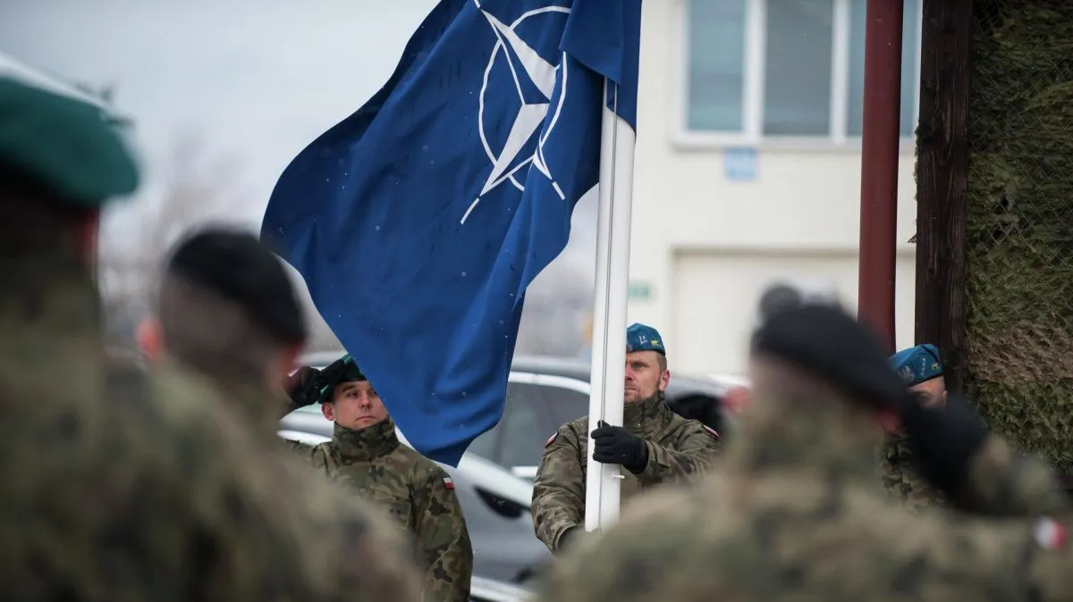 Экс-разведчик Риттер: армия НАТО против России не продержатся больше недели