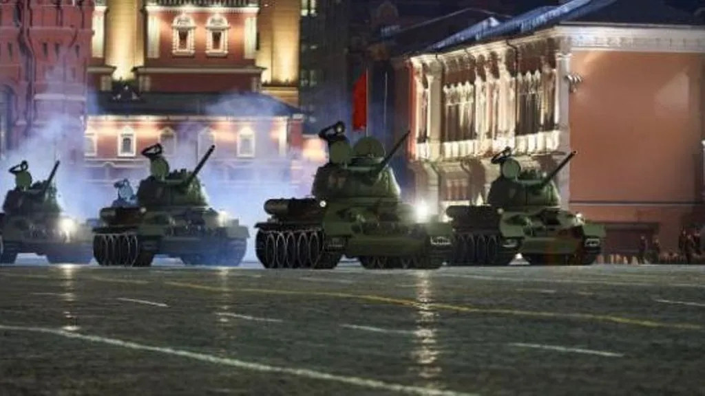 В Москве прошла ночная репетиция Парада Победы