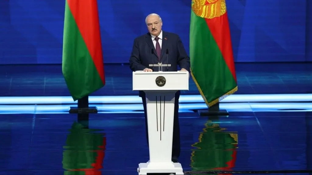 Лукашенко объяснил возвращение Крыма в состав России