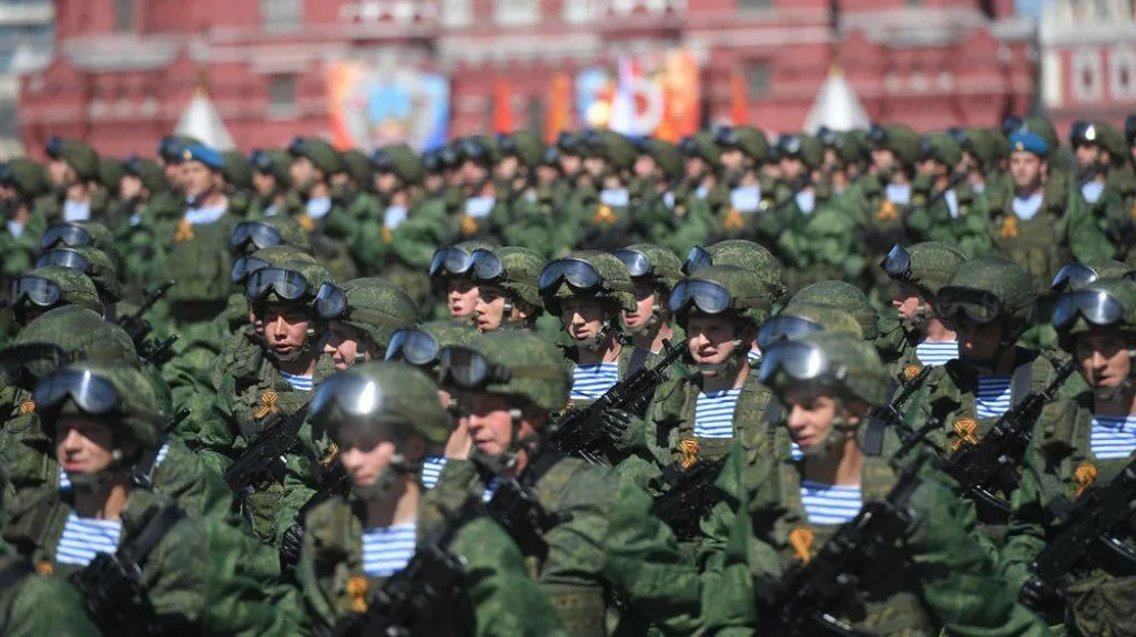 Шойгу заявил о дискриминации в российской армии
