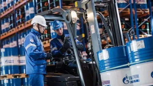 Замещая импорт: «Газпромнефть-СМ» наращивает выпуск смазочных материалов