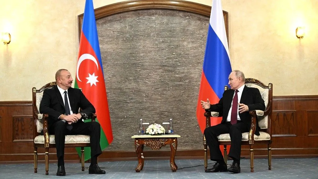 Путин впервые встретился с Алиевым после ухода Армении из Карабаха