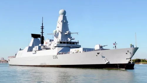 Британия купит 2 судна для защиты подводных трубопроводов