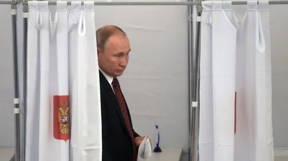 Путина допустили до участия в выборах президента России