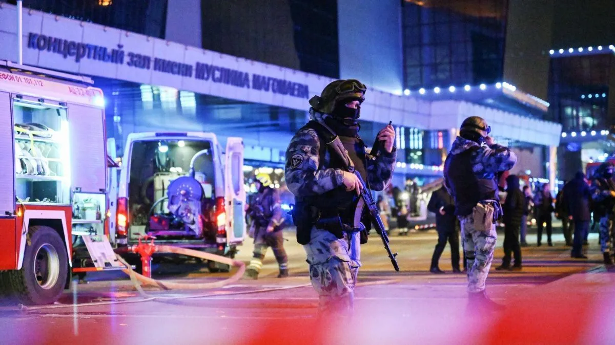 СК РФ: в «Крокус сити холле» погибли 93 человека, 4 террориста задержаны