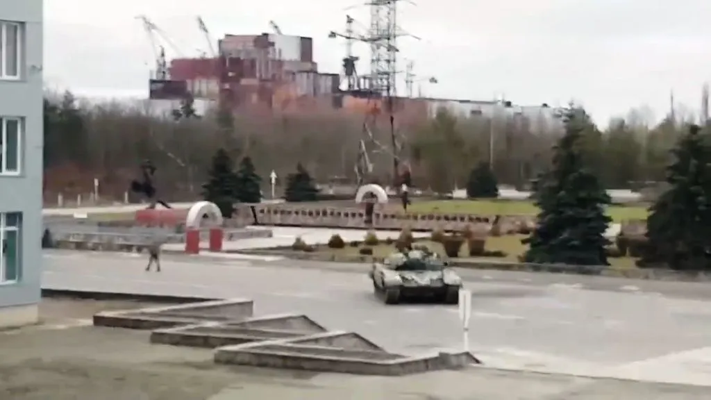 В Минобороны России подтвердили взятие под контроль Чернобыльской АЭС
